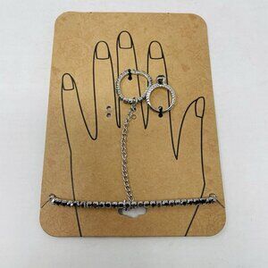 G by Gennaro Womens Size 8 SilverTone Stretch Bracelet & Ring Chain Pinky Ring